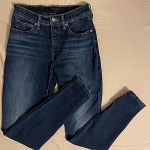 Lucky Brand dark blue skinny jeans size 4/27
